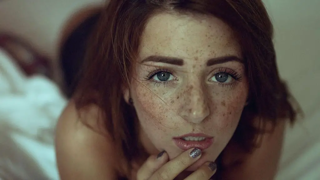 women Freckles on her face