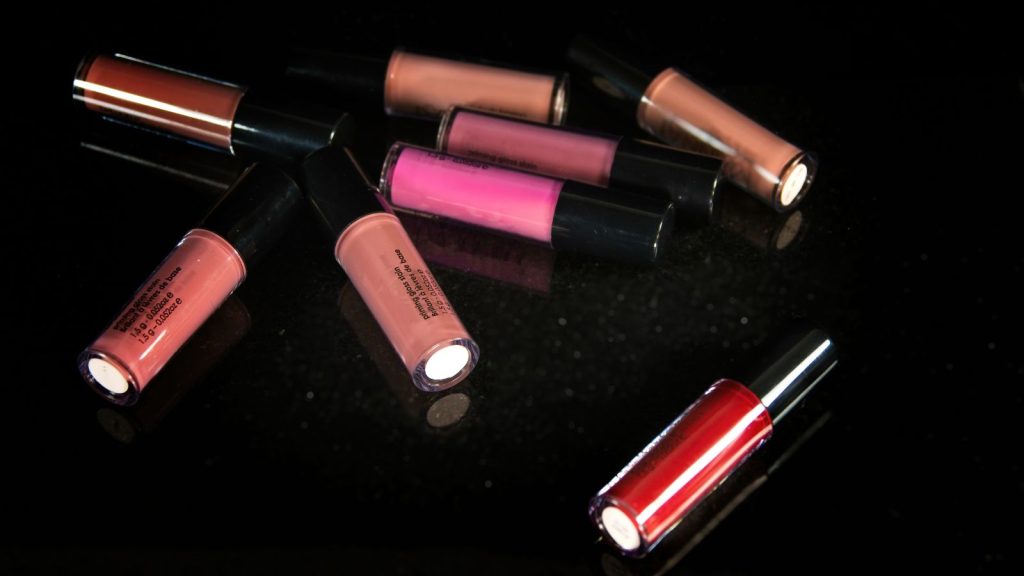 Lipsticks and lip gloss