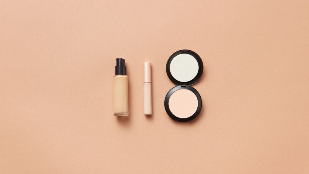 concealer-and-foundation-1024x576-7975064