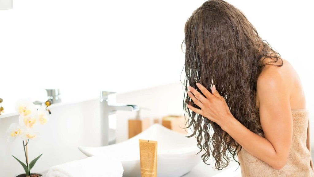 how-to-get-mildew-smell-out-of-hair-weave-1024x576-4036014